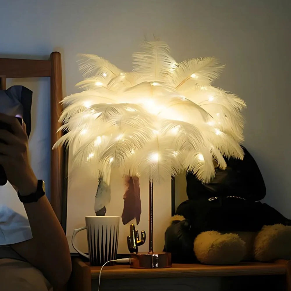 Palmera de Plumas Luminosa - Lumia Estudio