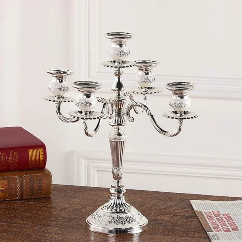 GildedNocturne™ Candelabro - Lumia Estudio