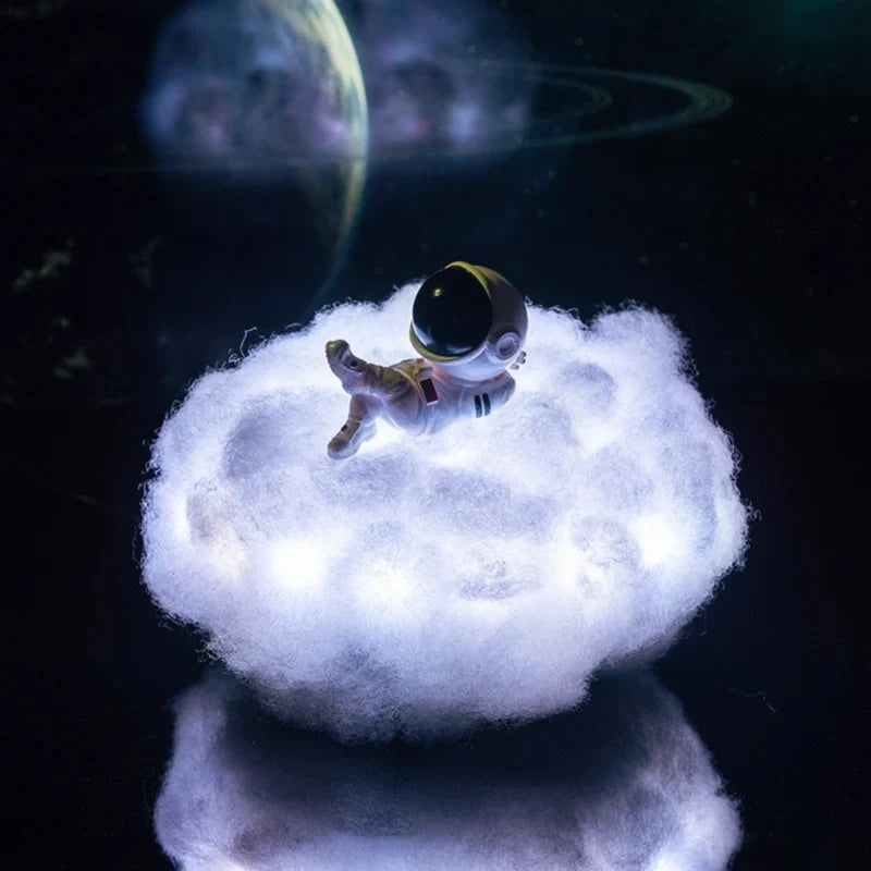 Luz Nube Astronauta - Lumia Estudio