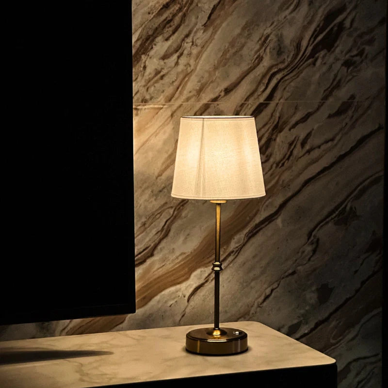 GoldenEase™ Lámpara de Mesa - Lumia Estudio