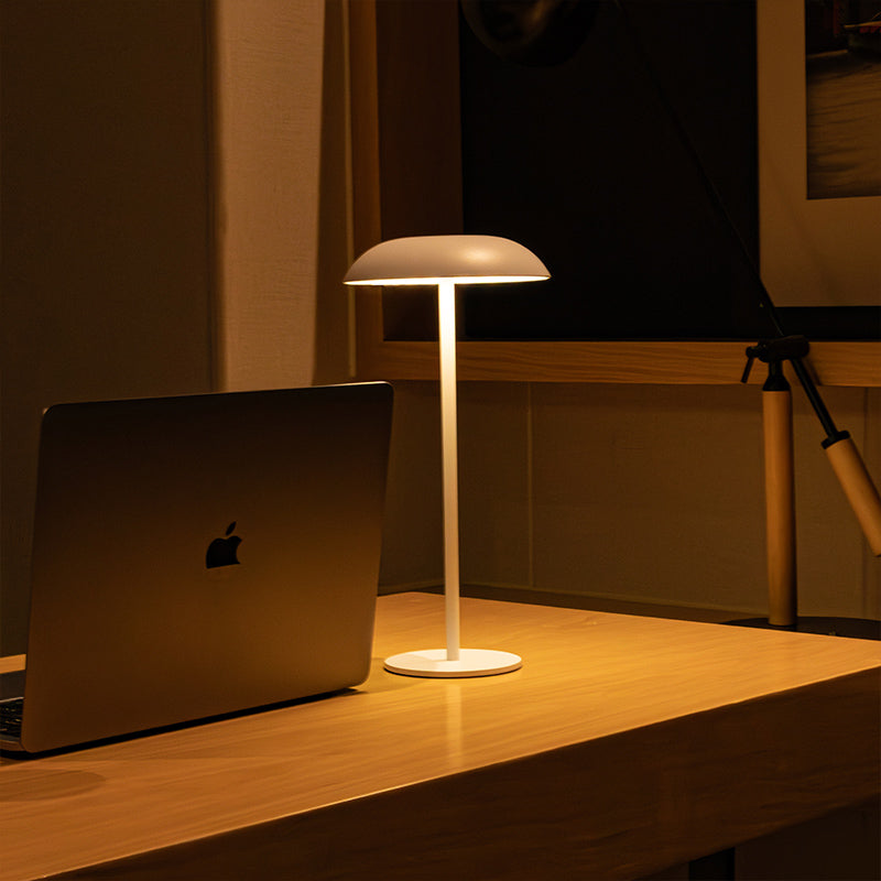 Lámpara Elegancia de Hierro - Lumia Estudio
