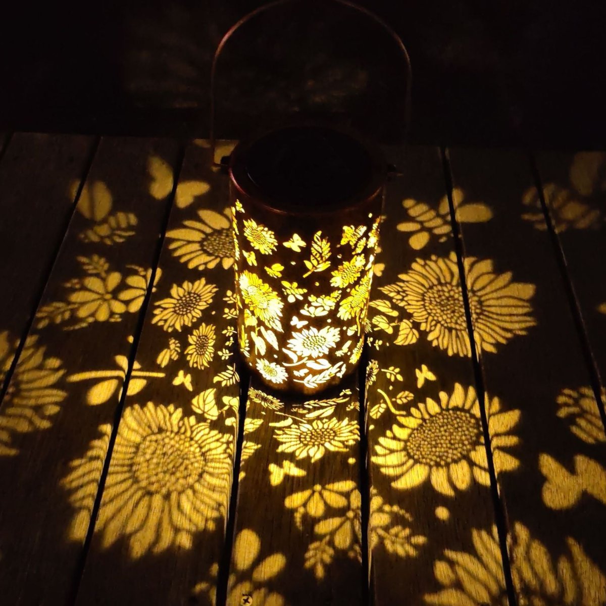 Farol Solar con Diseño - Lumia Estudio