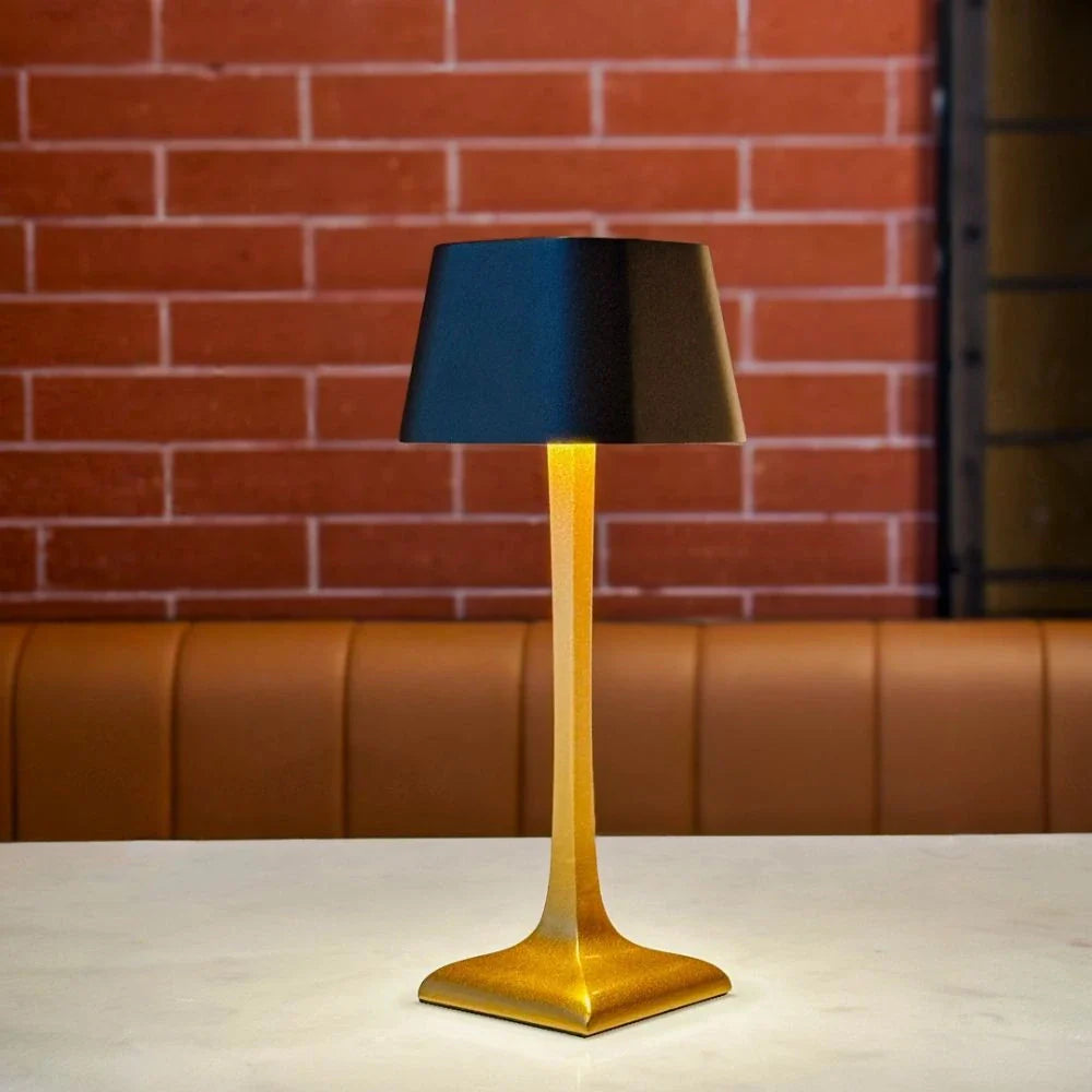 Eleganza™ Lámpara de Mesa - Lumia Estudio