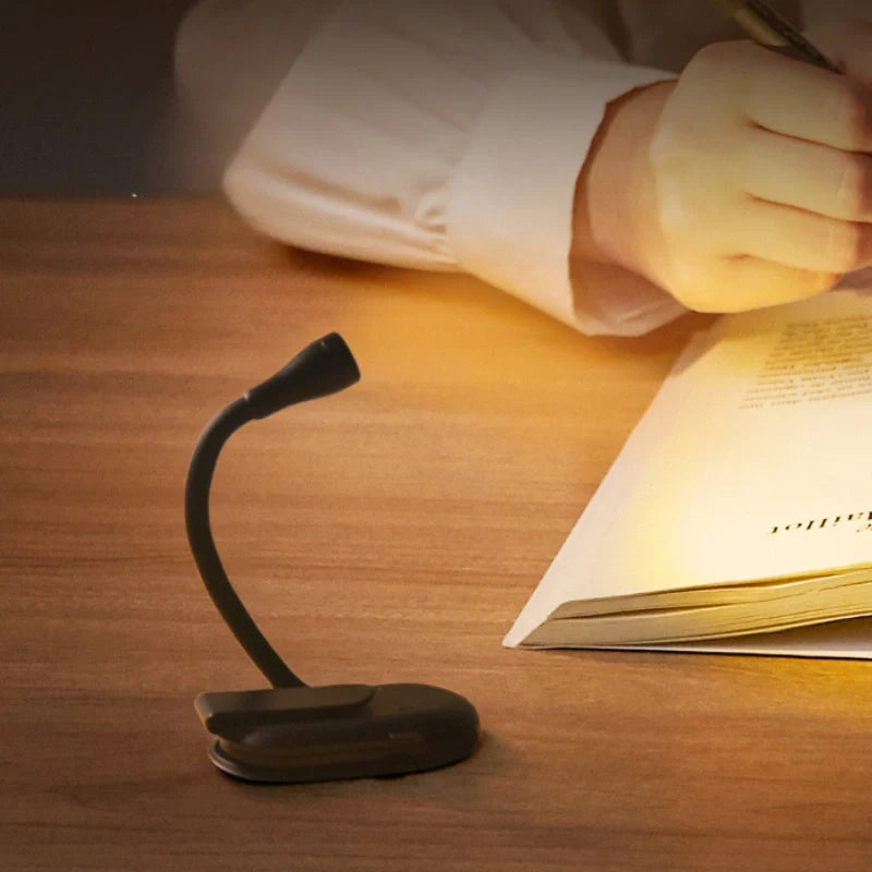 Luz de Lectura para Libro - Lumia Estudio