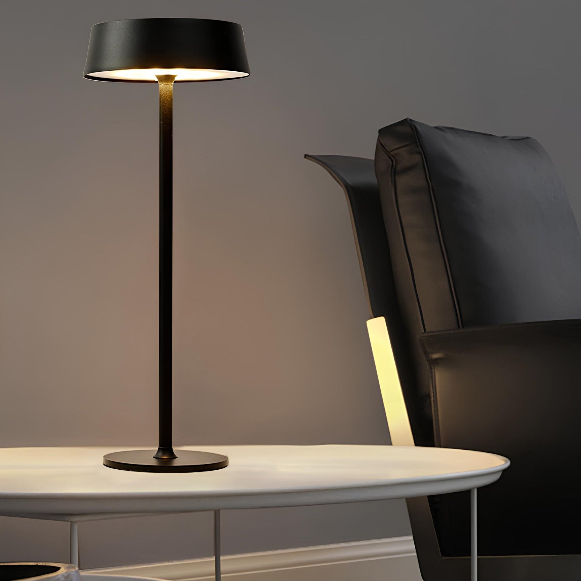 Lámpara de Mesa Moderna - Lumia Estudio