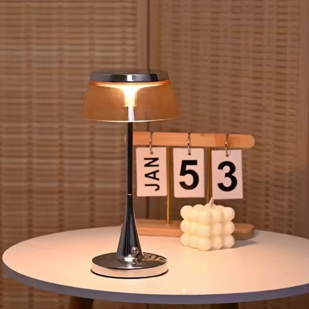 Lustra™ Lámpara de Mesa - Lumia Estudio