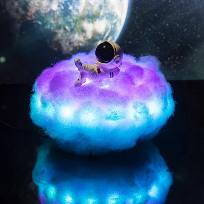 Luz Nube Astronauta - Lumia Estudio