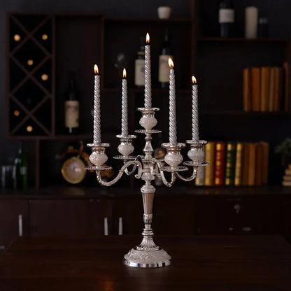 GildedNocturne™ Candelabro - Lumia Estudio