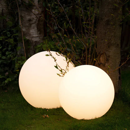 Esfera Luminosa de Jardín - Lumia Estudio