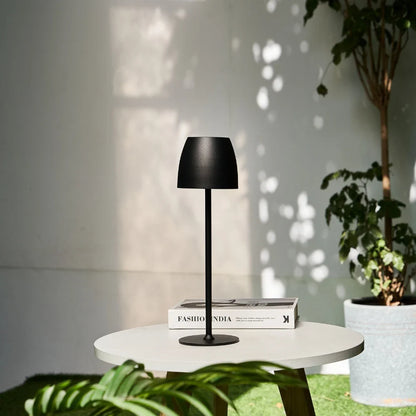 Eterna™ Lámpara de Mesa - Lumia Estudio