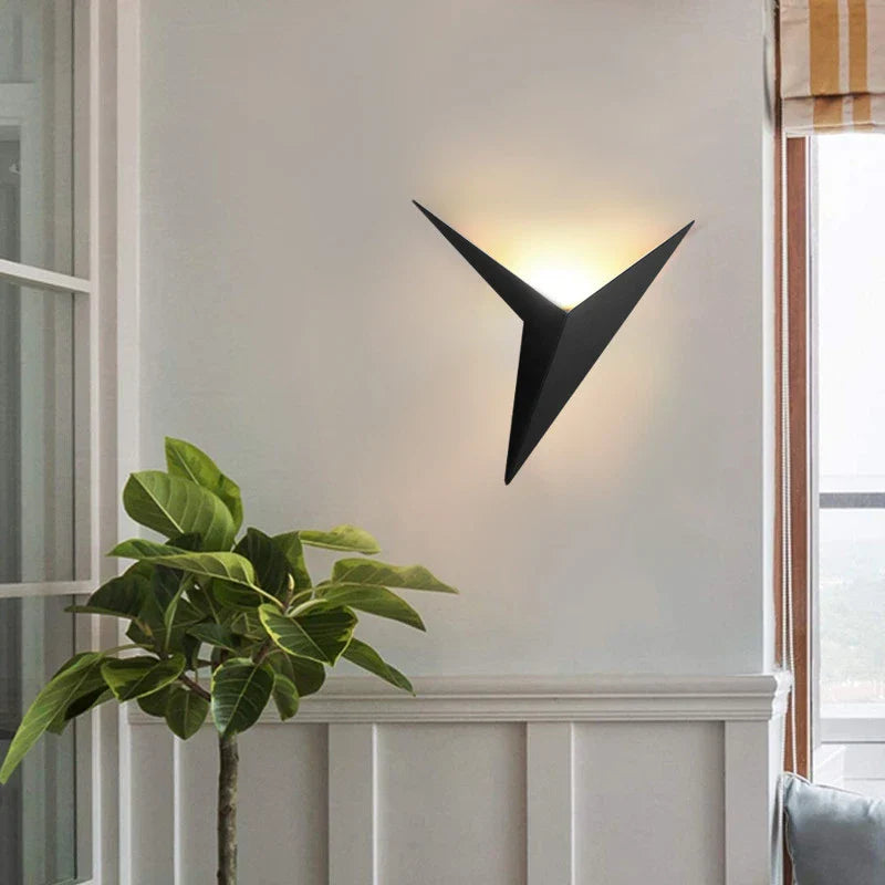 Trigon™ Aplique de Pared - Lumia Estudio