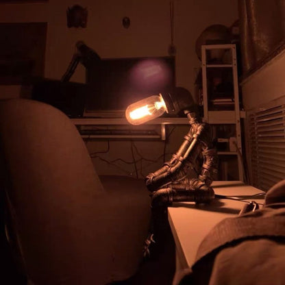 Steampunk Sentinel Light™ - Lumia Estudio