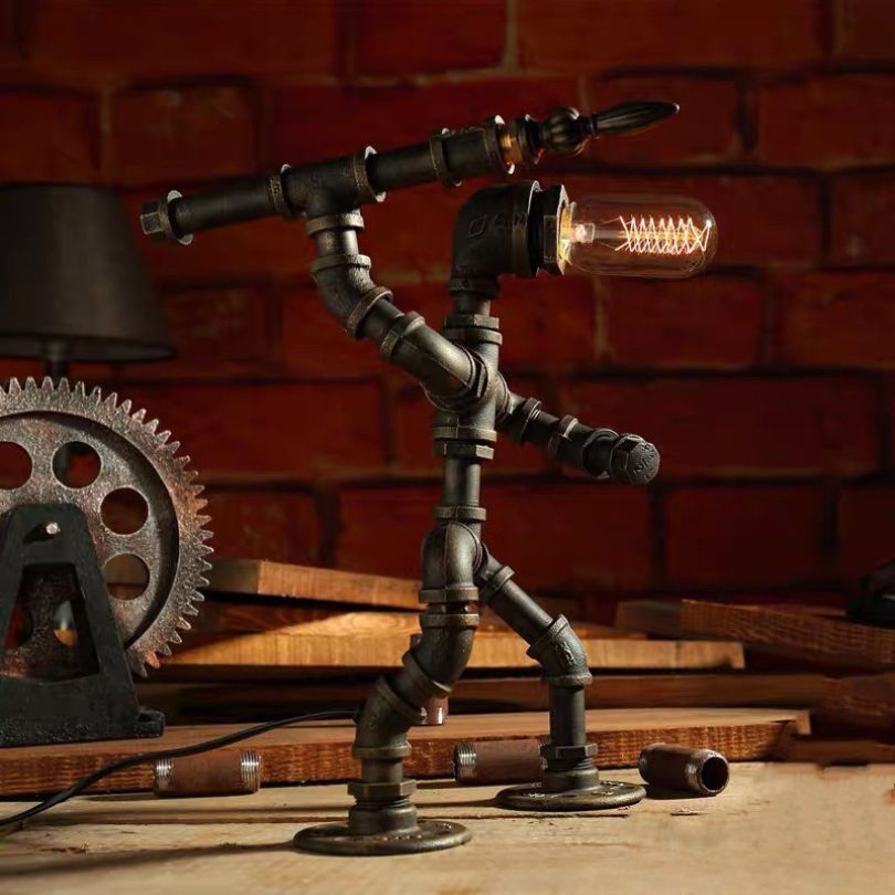 Steampunk Sentinel Light™ - Lumia Estudio