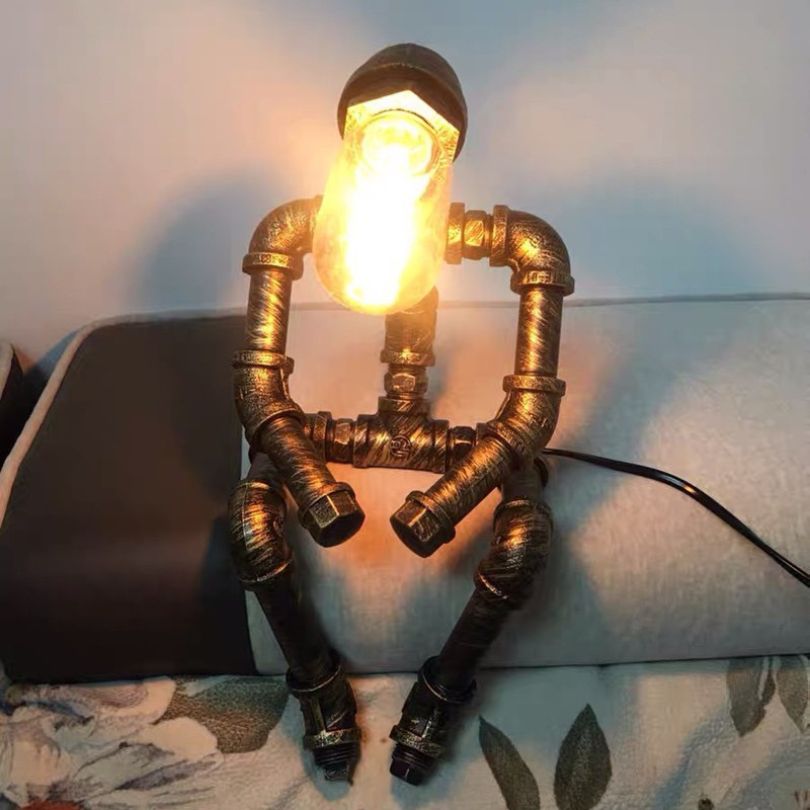 Steampunk Sentinel Light™ - Lumia Estudio