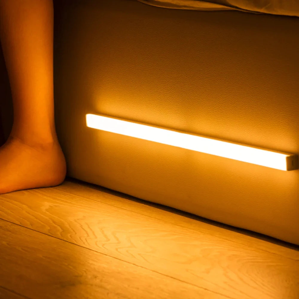Brightly™ Luz con Sensor - Lumia Estudio