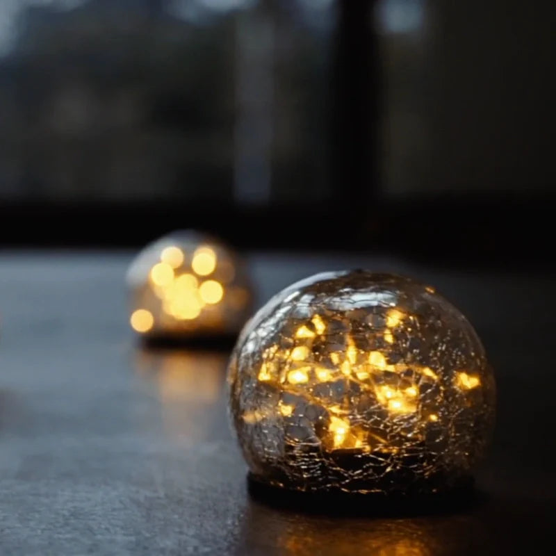 SolarGlobe™ Esfera Solar de Jardín - Lumia Estudio