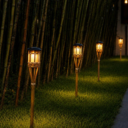 BambooFlame™ Antorcha Solar - Lumia Estudio
