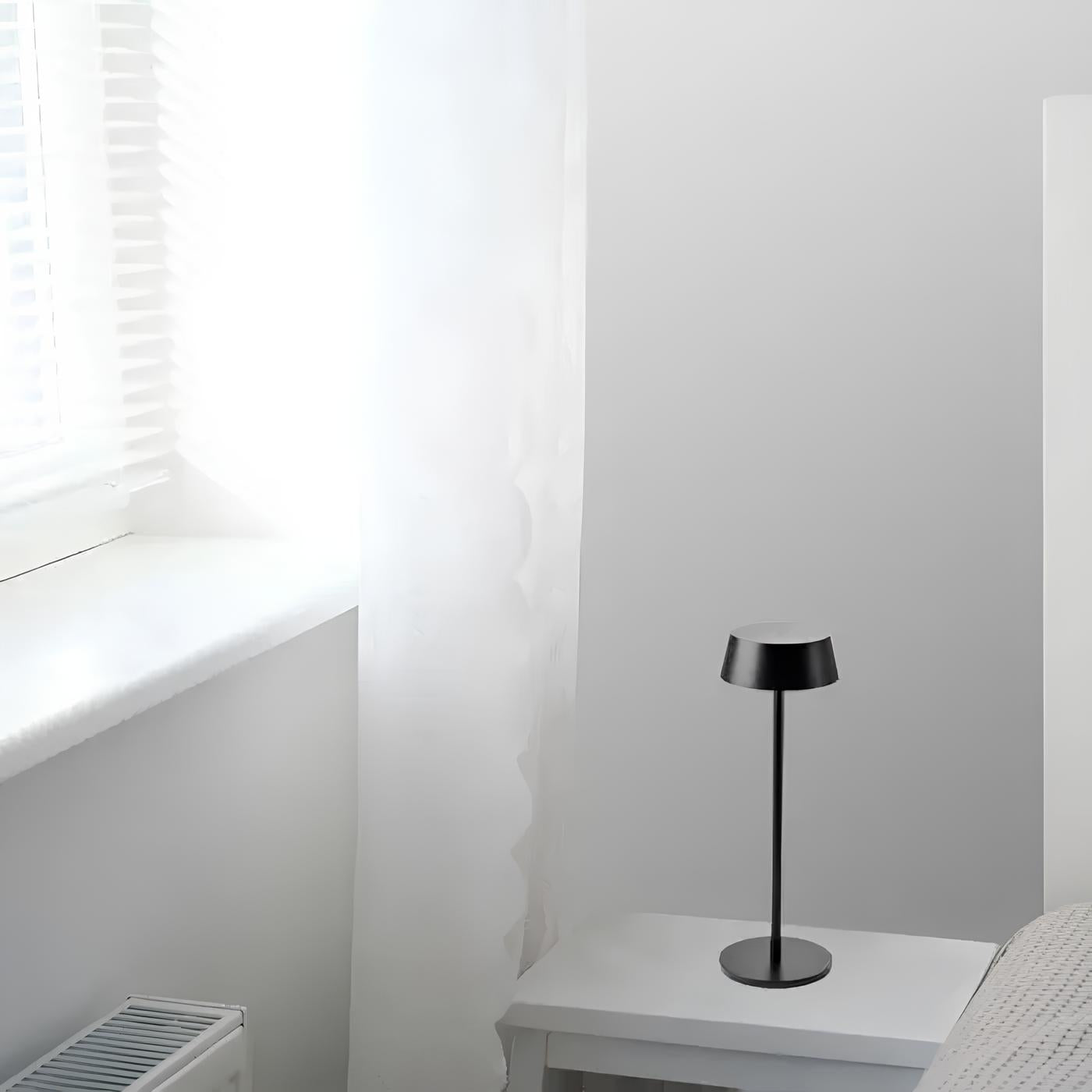 Lámpara de Mesa Moderna - Lumia Estudio