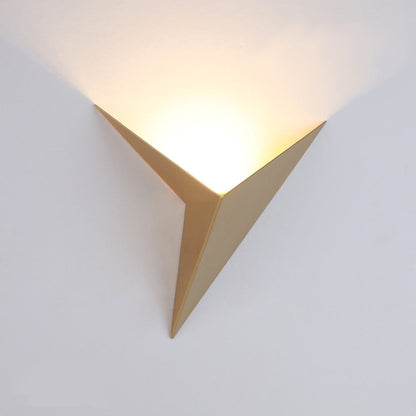 Trigon™ Aplique de Pared - Lumia Estudio