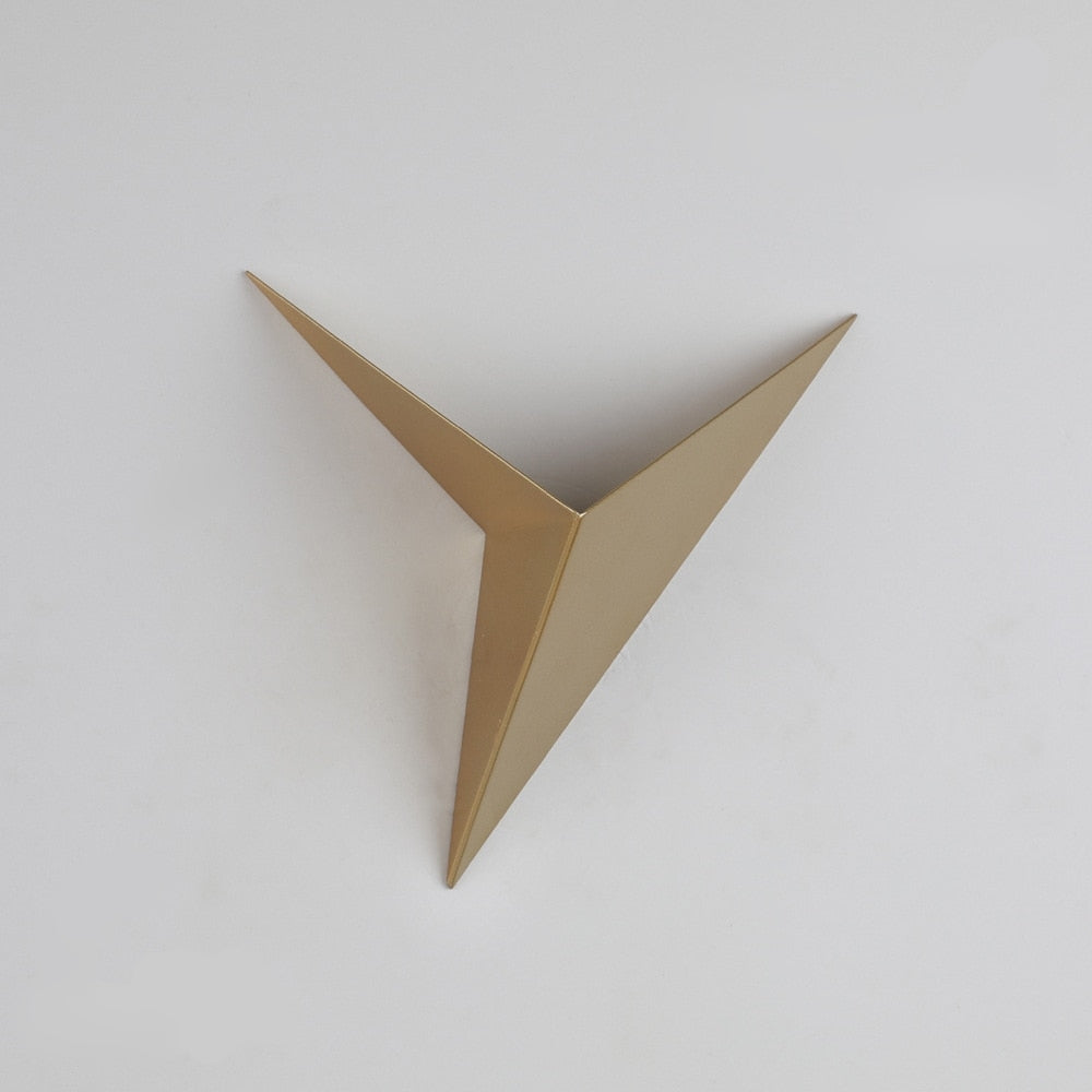 Trigon™ Aplique de Pared - Lumia Estudio