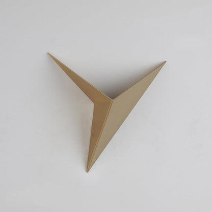 Trigon™ Aplique de Pared - Lumia Estudio