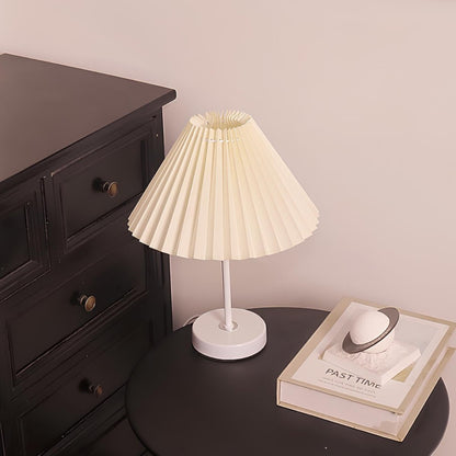 Pleatique™ Lámpara de Mesa - Lumia Estudio