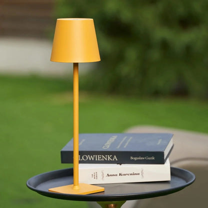 Lámpara de Mesa Alta Regulable - Lumia Estudio